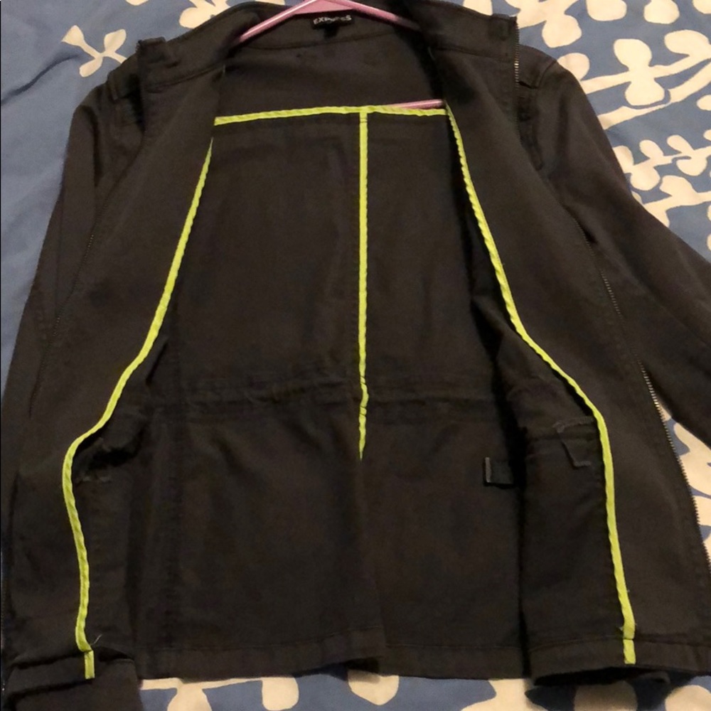 Express jacket - Picture 3 of 5